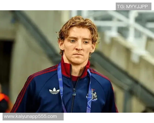 德天空澄清拜仁与四名球员转会传闻均为虚假消息